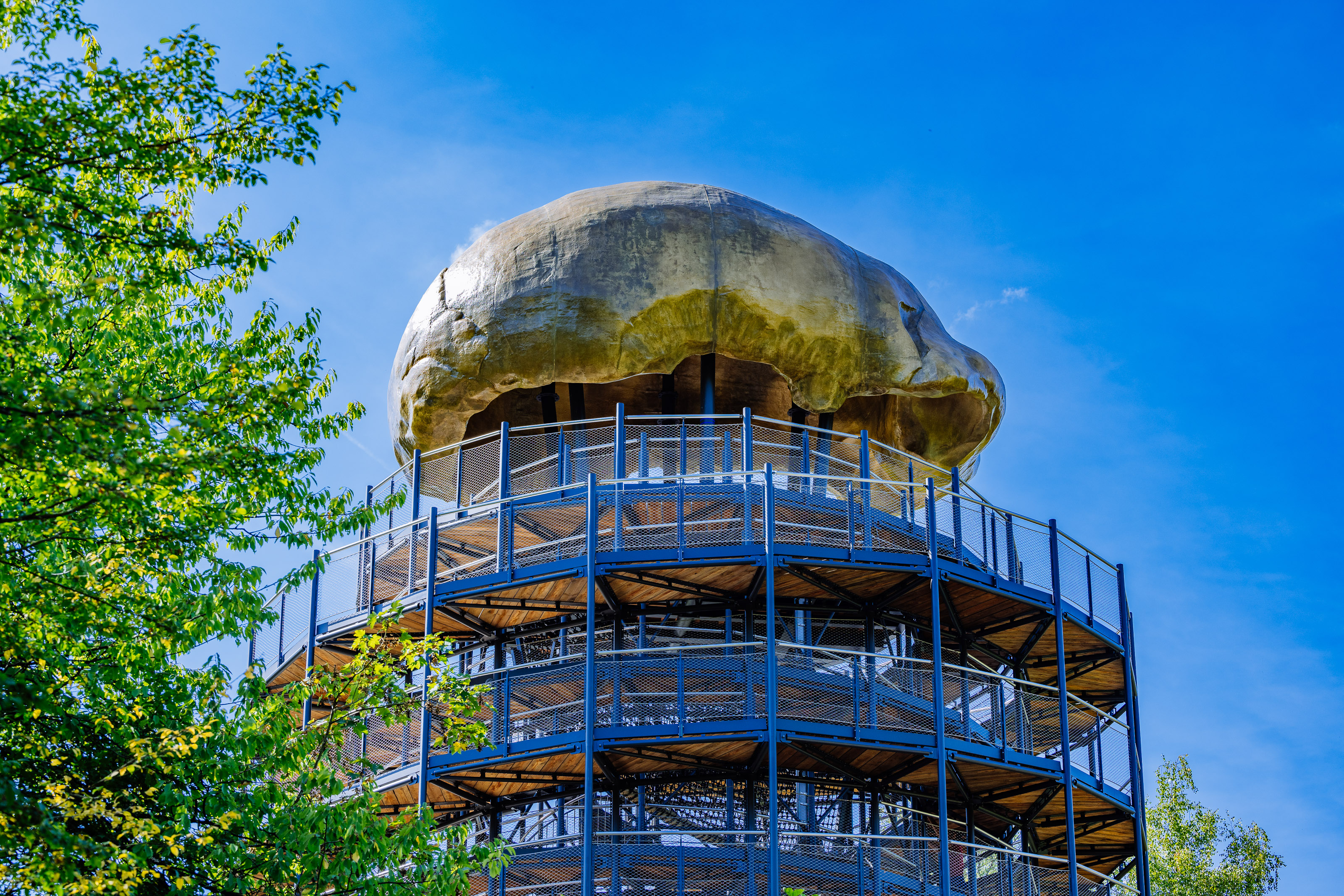 aussenansicht_turm_mit_kalotte_18